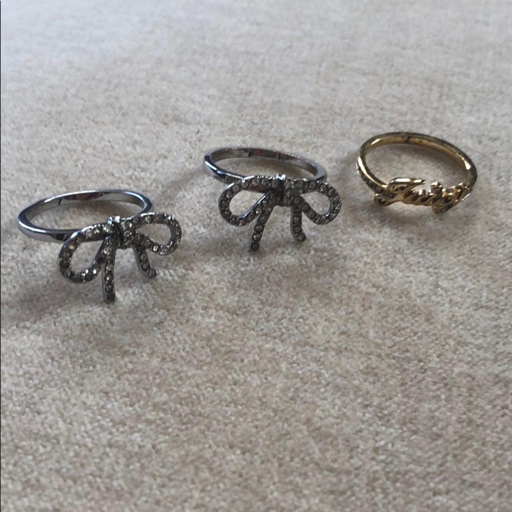 Set of 3 Juicy Couture Rings